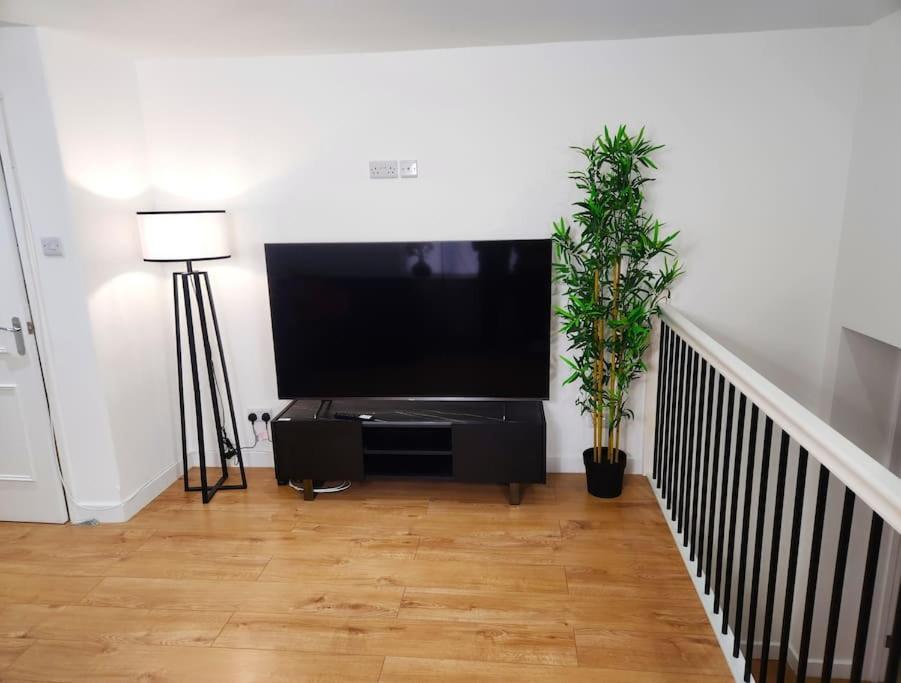 Hutchcomb Villa, 4 Bed Luxury House,Oxford+Parking Exterior foto